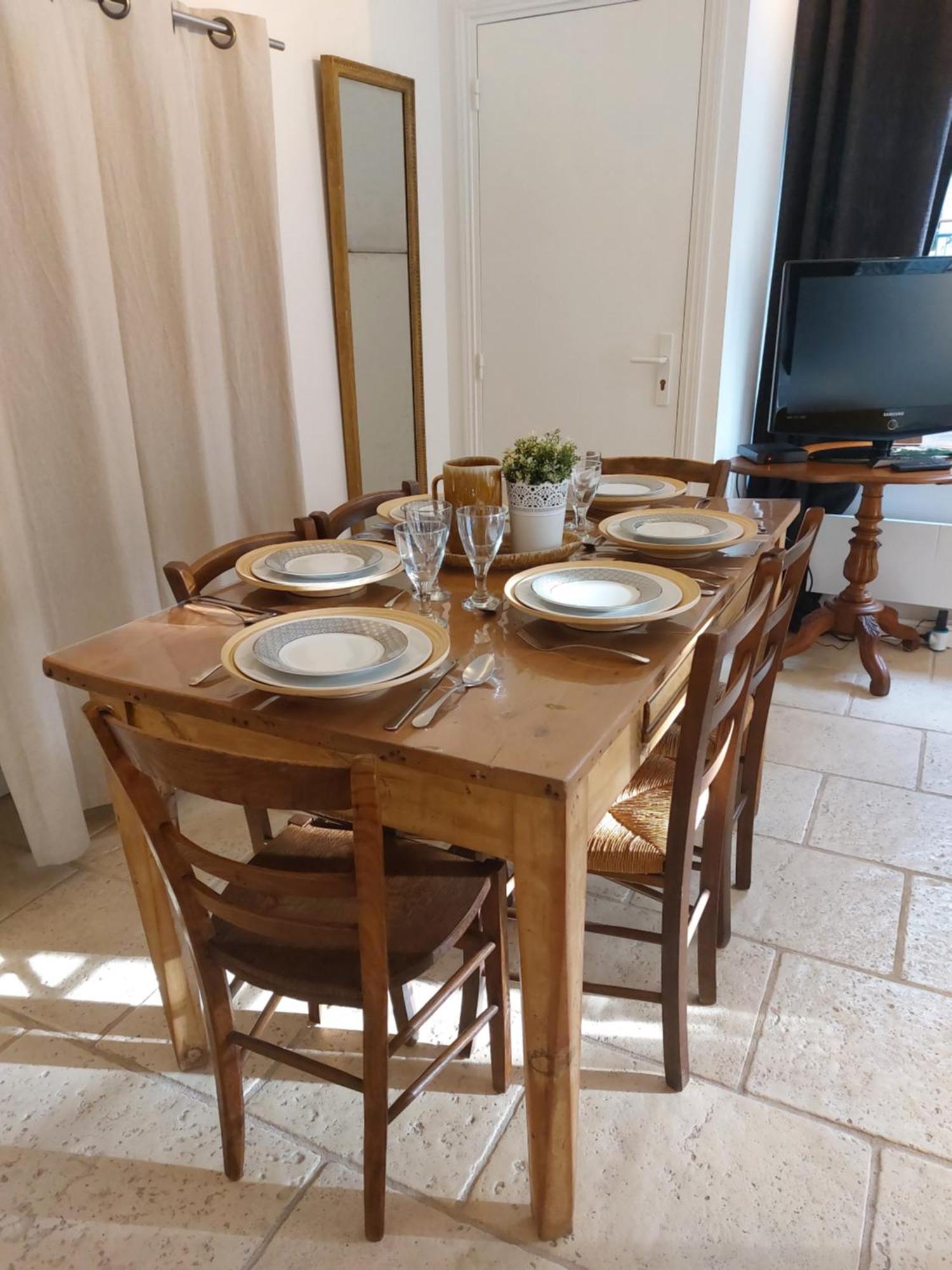 Chez Laurette - Charming In Historic Village Near Versailles Marly-le-Roi